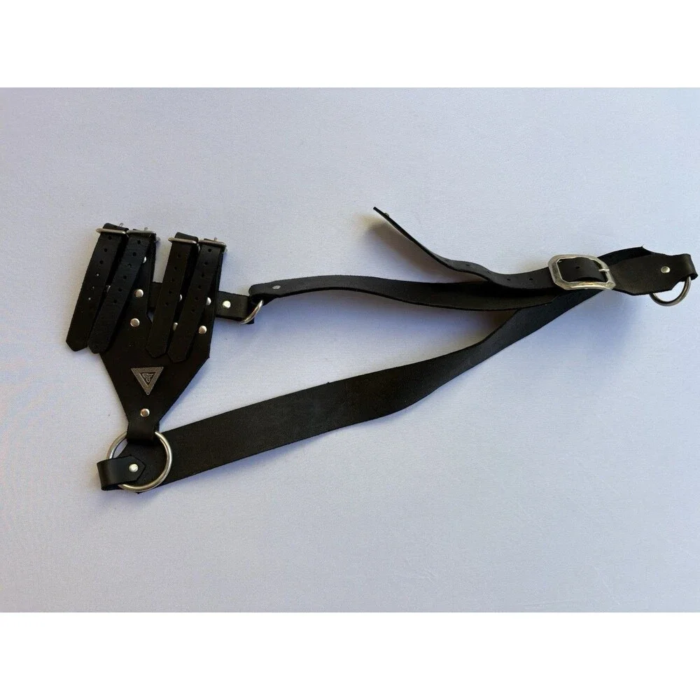 MEDIEVAL RENAISSANCE PIRATE Celtic Black Leather  BELT SWORD FROG HOLDER